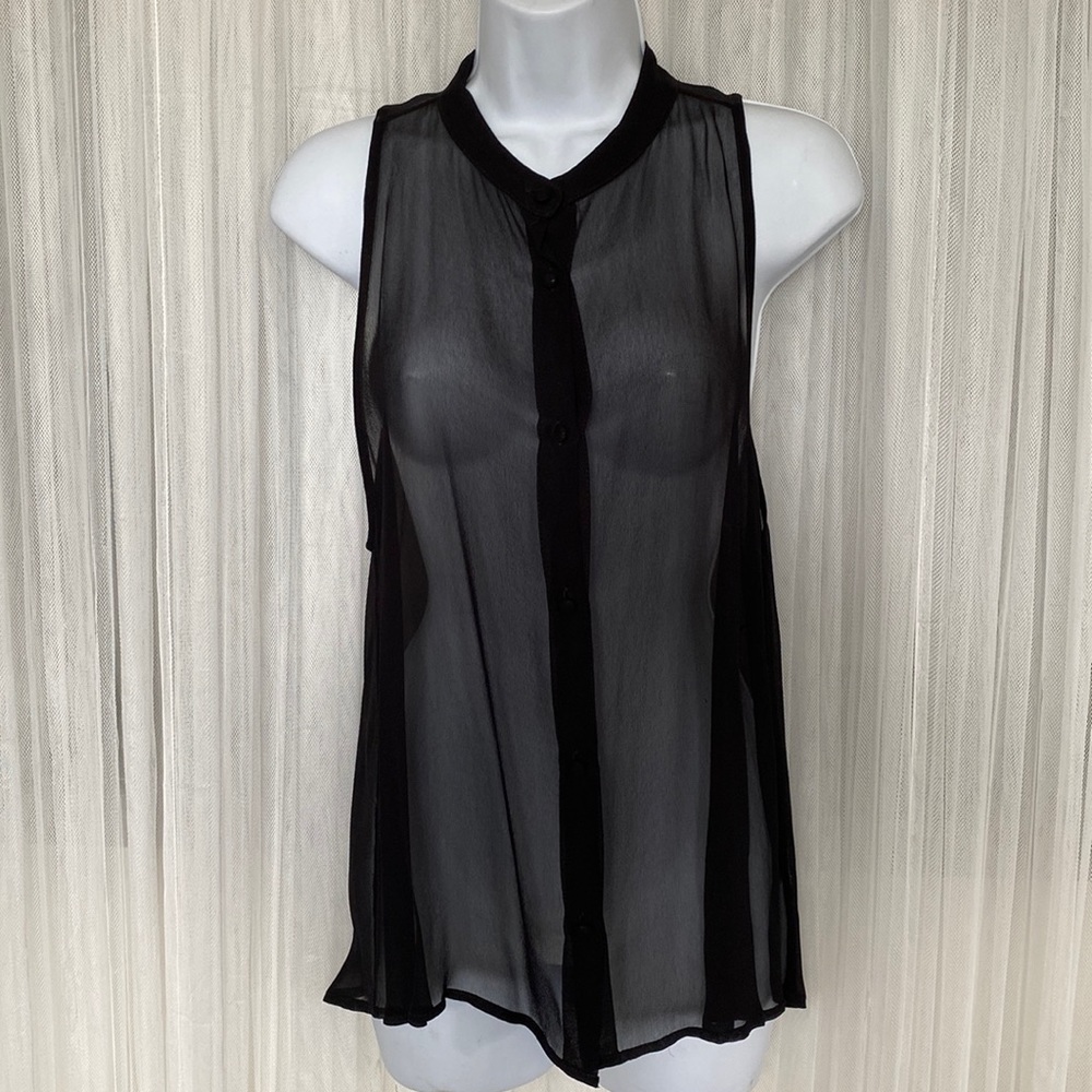 Sam & Lavi brand new shear top!